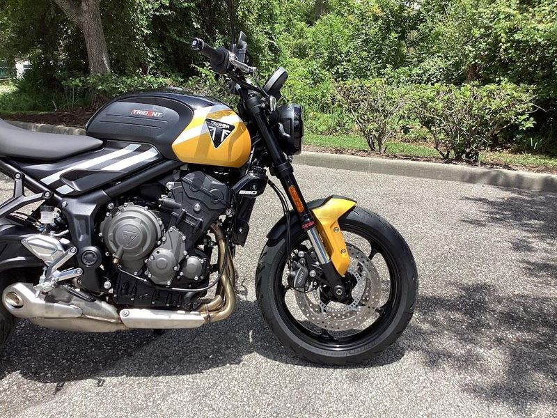 New 2025 Triumph Trident 660 