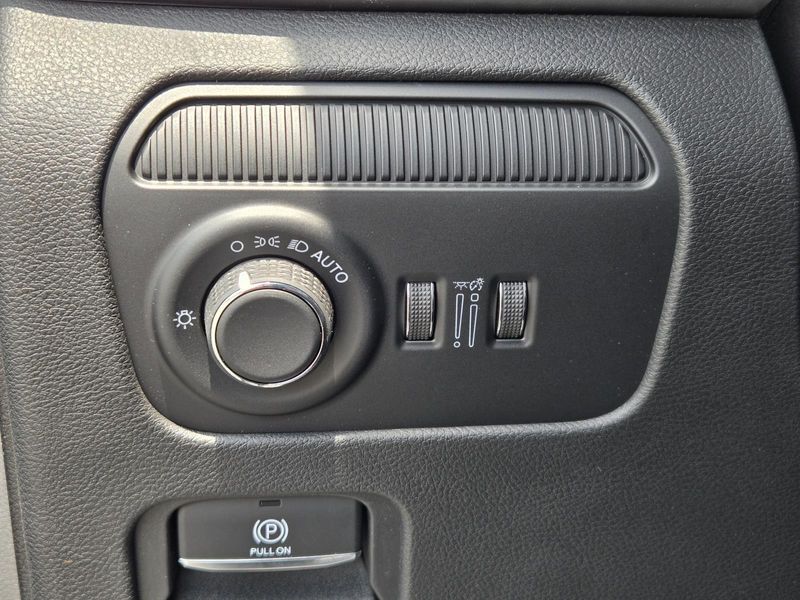 2026 Jeep Grand Wagoneer L Grand Wagoneer L Limited Altitude 4x4