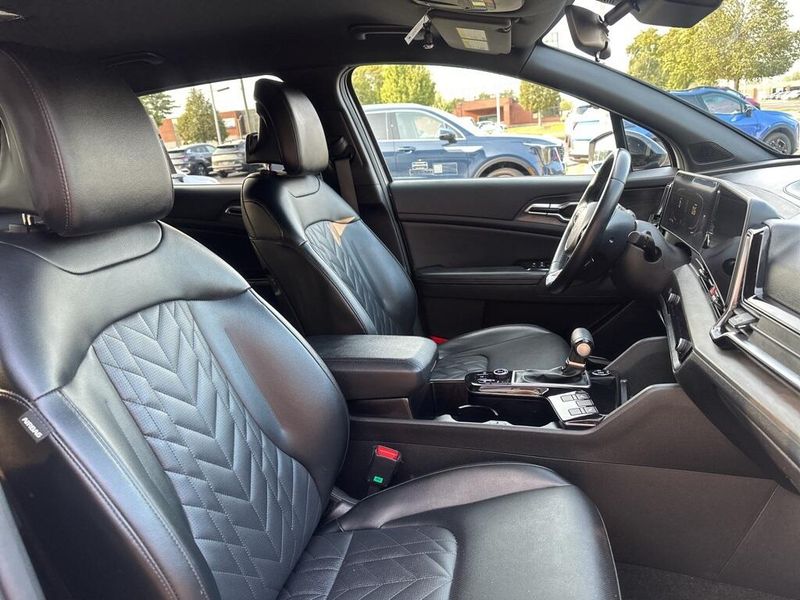 2023 Kia Sportage X-Line photo 15