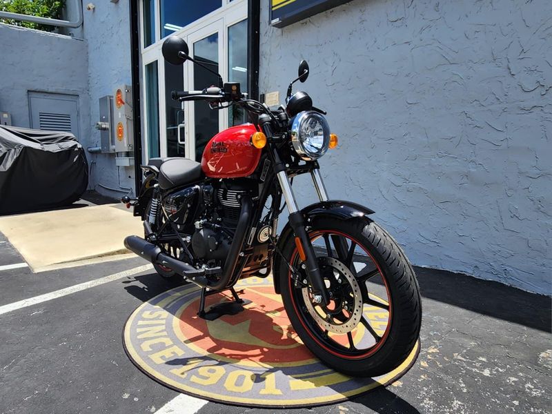 New 2024 Royal Enfield METEOR 350 Image 9