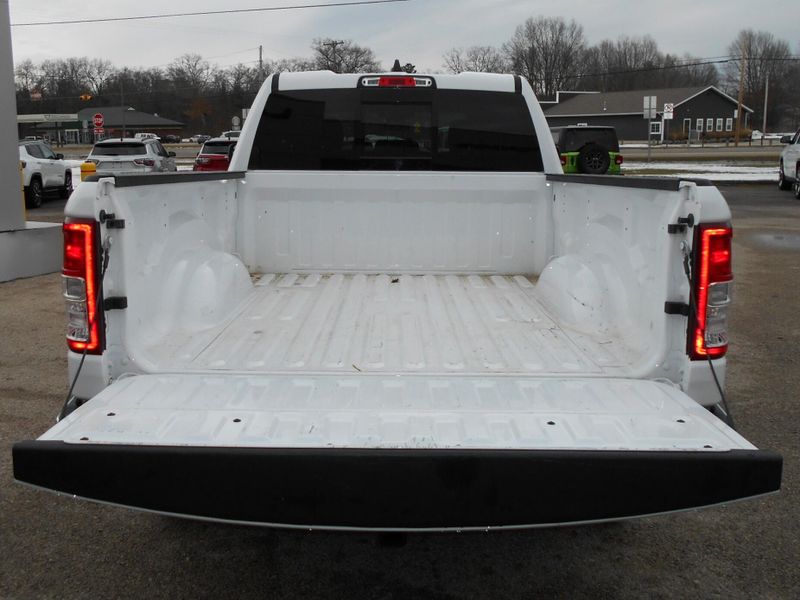 2022 RAM 1500 Big Horn Lone StarImage 12
