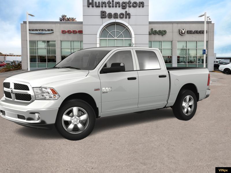 2024 RAM 1500 Classic Tradesman Crew Cab 4x2Image 2