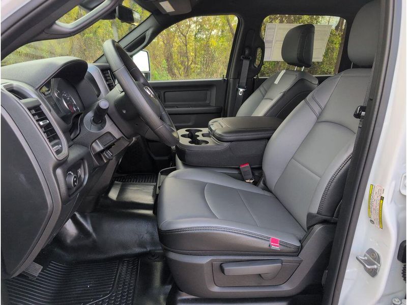 New 2026 RAM 2500 TradesmanImage 10