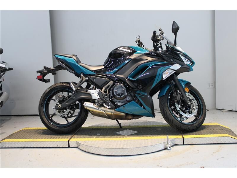 Used 2021 Kawasaki NINJA 650 Image 1