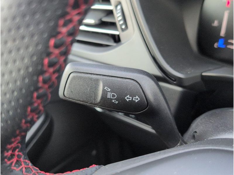 Used 2024 Ford Escape ST-LineImage 25