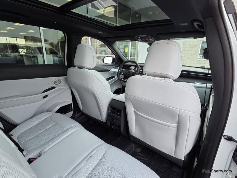 New 2026 Jeep Cherokee Overland