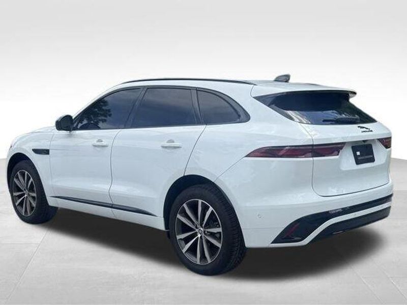 2025 Jaguar F-PACE R-Dynamic S
