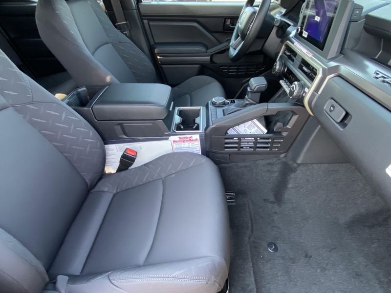 New 2025 Toyota Tacoma SR5Image 10