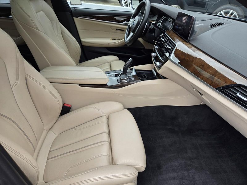 Used 2019 BMW 530i Sedan