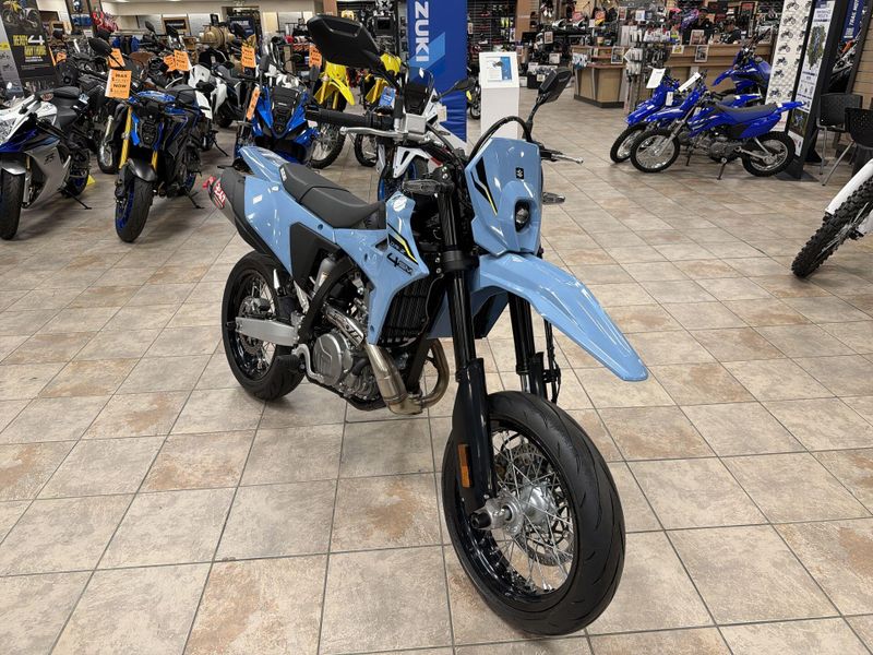 New 2025 Suzuki DR-Z4SM Image 11