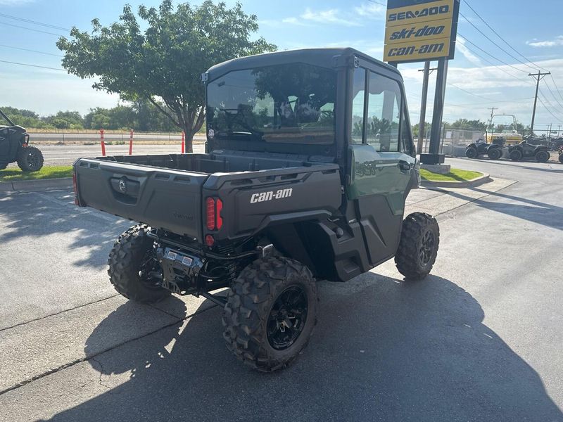 2025 Can-Am DEFENDER DPS CAB 65 HD9 