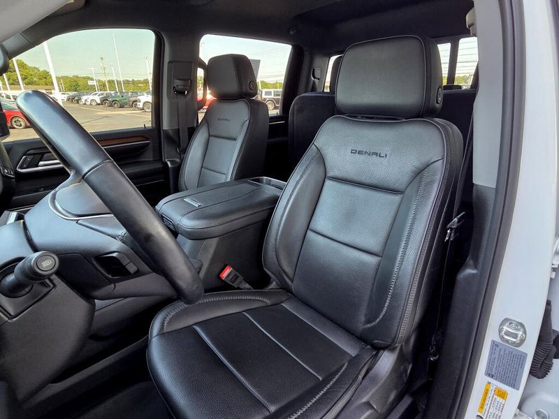 Used 2025 GMC Sierra 2500HD Denali