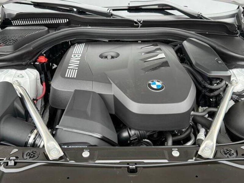 Used 2026 BMW 5 Series 530i xDriveImage 33