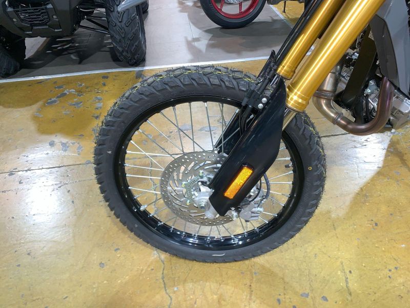 New 2025 Suzuki DR-Z4S Image 16