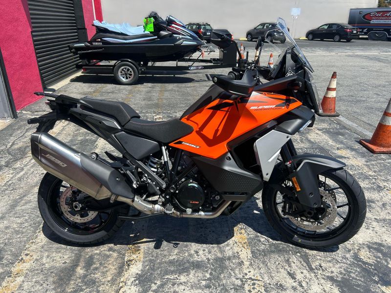 New 2027 KTM 1390 SUPER ADVENTURE S EVO Image 12