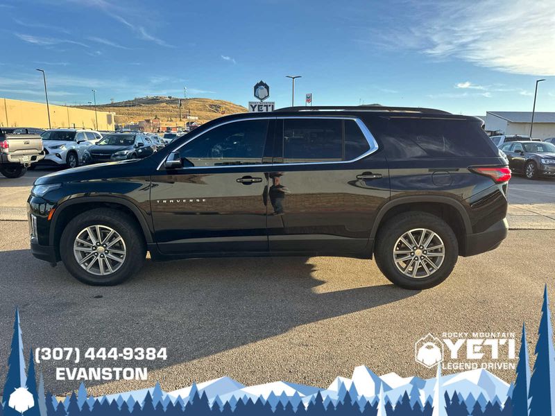 2022 Chevrolet Traverse Leather photo 4