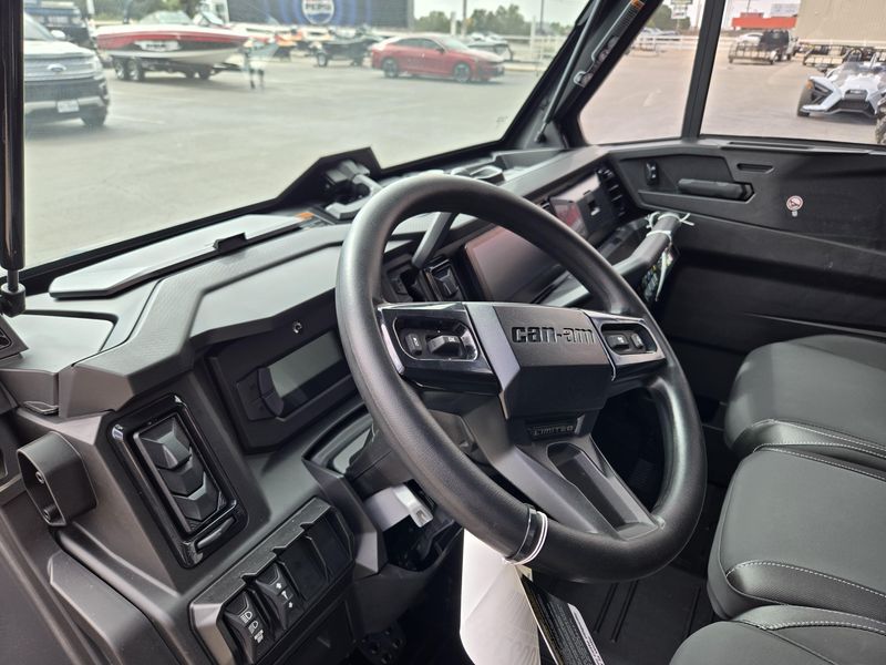 NEW 2026 CAN-AM DEFENDER MAX LIMITED CAB HD11 Image 15