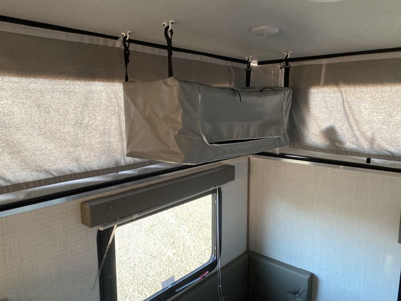 Used 2026 FOREST RIVER PALOMINO SS-550 Image 14