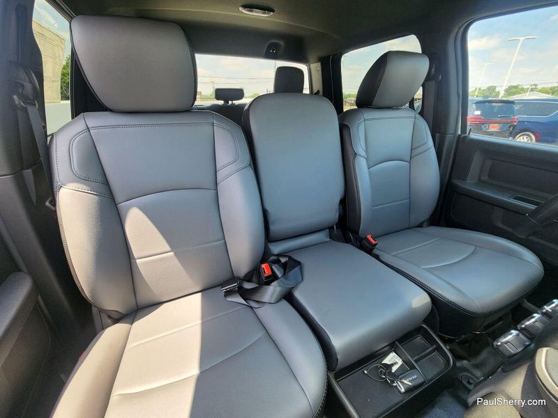 New 2024 RAM 5500 Tradesman Chassis Crew Cab 4x4 84