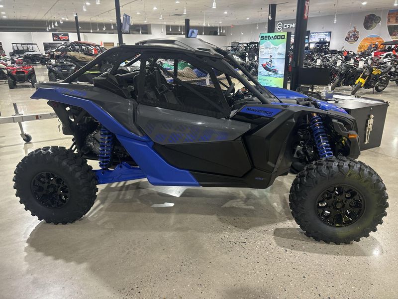 New 2027 Can-Am MAVERICK X3 RS TURBO RR Image 16