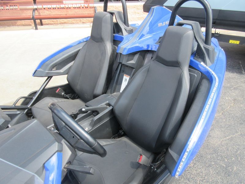 USED 2023 POLARIS SLINGSHOT SL AUTODRIVE Image 16
