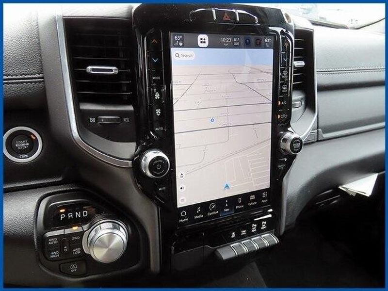 2023 RAM 1500 LaramieImage 15