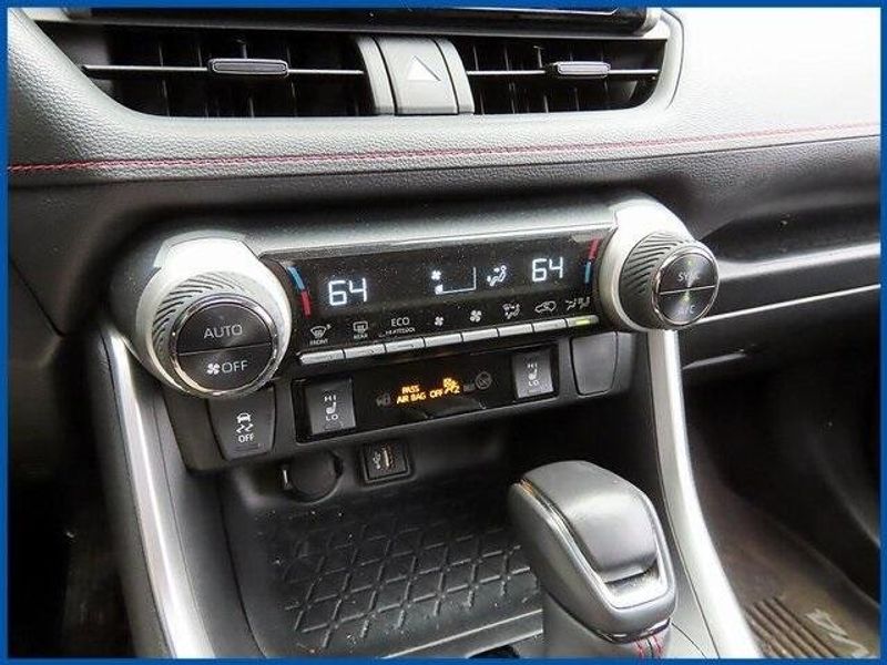 2024 Toyota RAV4 Prime SEImage 17