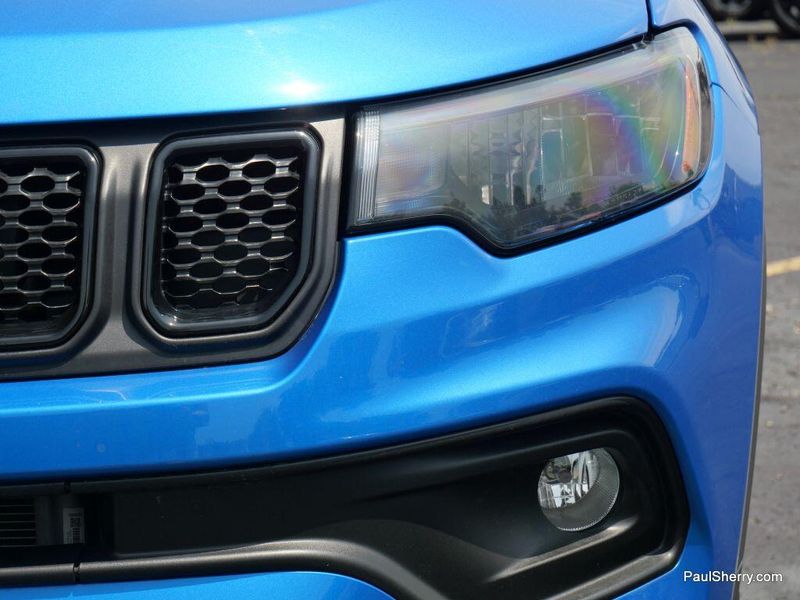 2023 Jeep Compass AltitudeImage 11