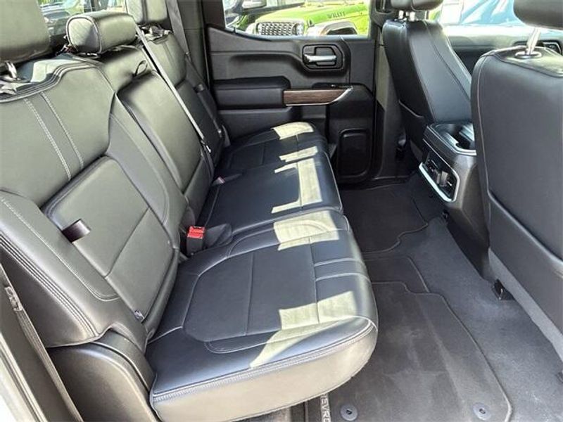 Used 2022 Chevrolet Silverado 1500 LTD High CountryImage 14