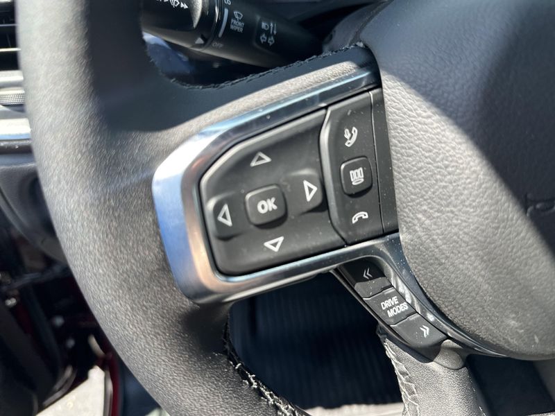 New 2025 RAM 1500 Laramie Crew Cab 4x4 5