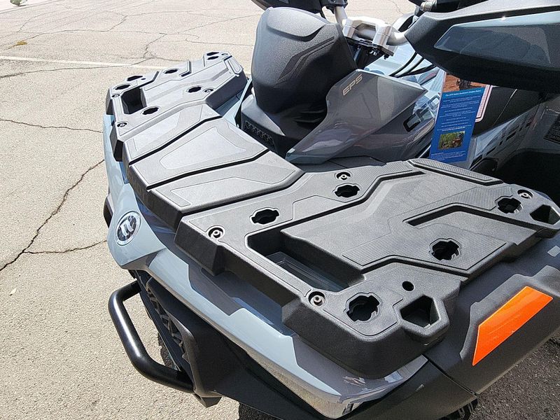 New 2025 CFMOTO CFORCE 800 TOURING Image 17