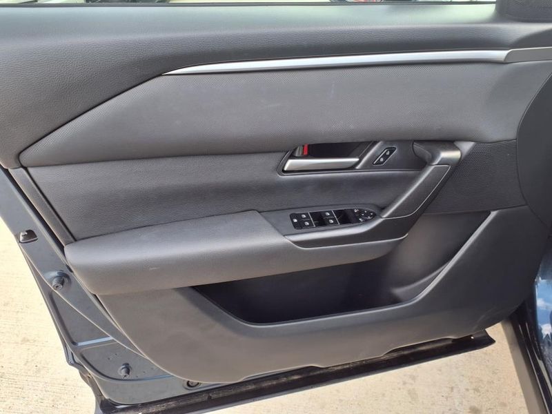 2023 Mazda CX-50 2.5 S Preferred Plus PackageImage 17
