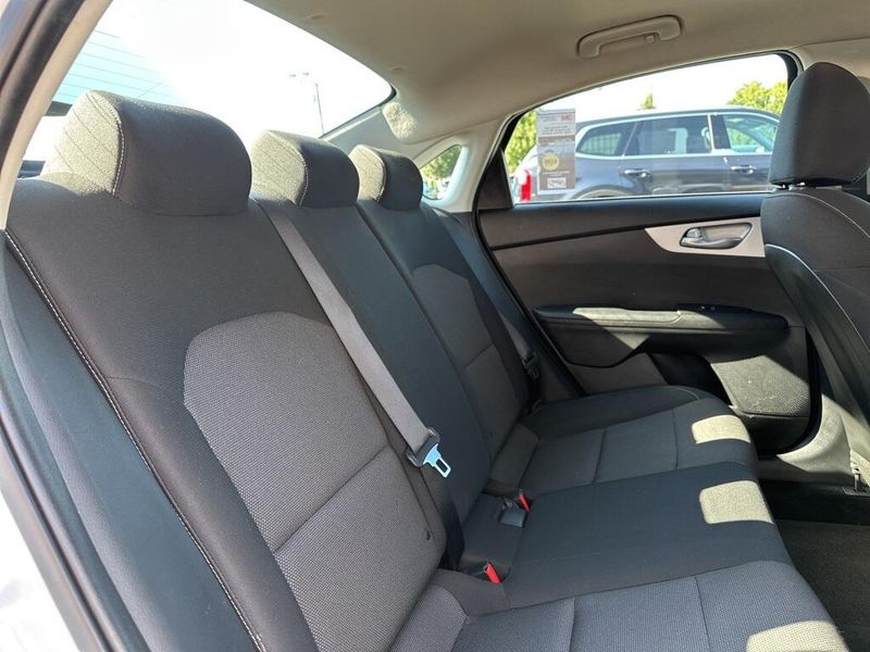 Used 2023 Kia Forte LXSImage 19