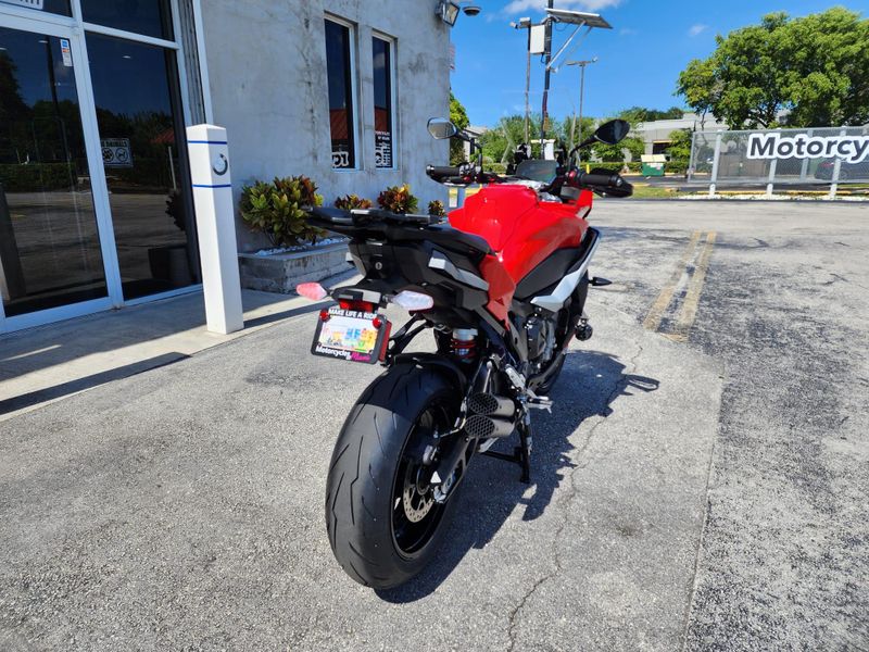 2021 BMW S 1000 XR Image 10