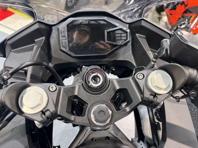 New 2026 Kawasaki NINJA 500 Image 11