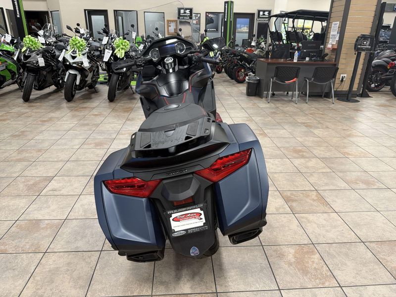 Used 2022 Honda GOLD WING DCT Image 16