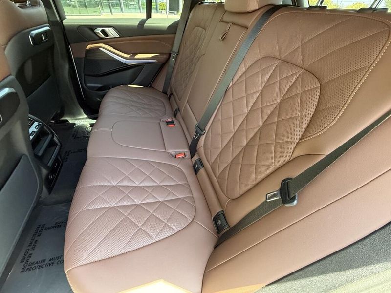 2025 BMW X5 xDrive40iImage 32
