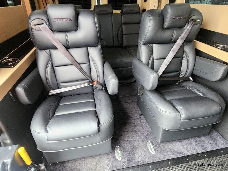 New 2026 RAM Promaster 2500 Slt+ Window Van High Roof 159' Wb
