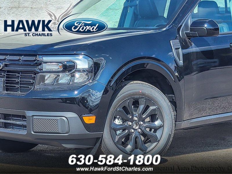 2024 Ford Maverick Lariat photo 2