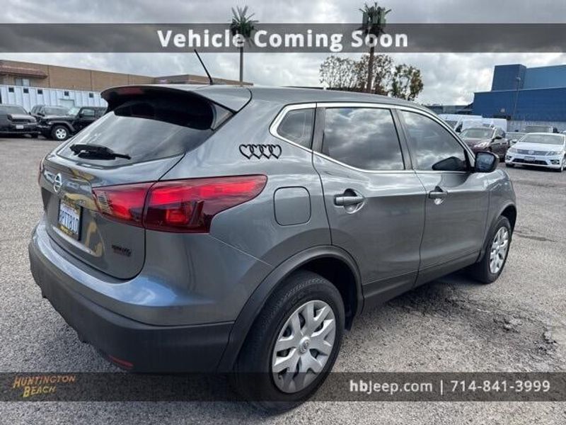 2018 Nissan Rogue Sport SImage 5