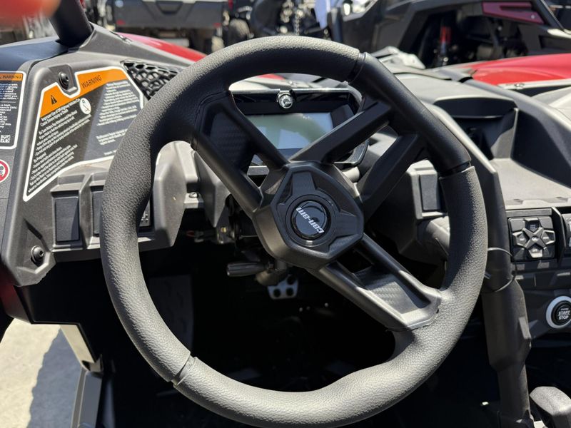 2025 Can-Am MAVERICK X3 MAX RS TURBO Image 7
