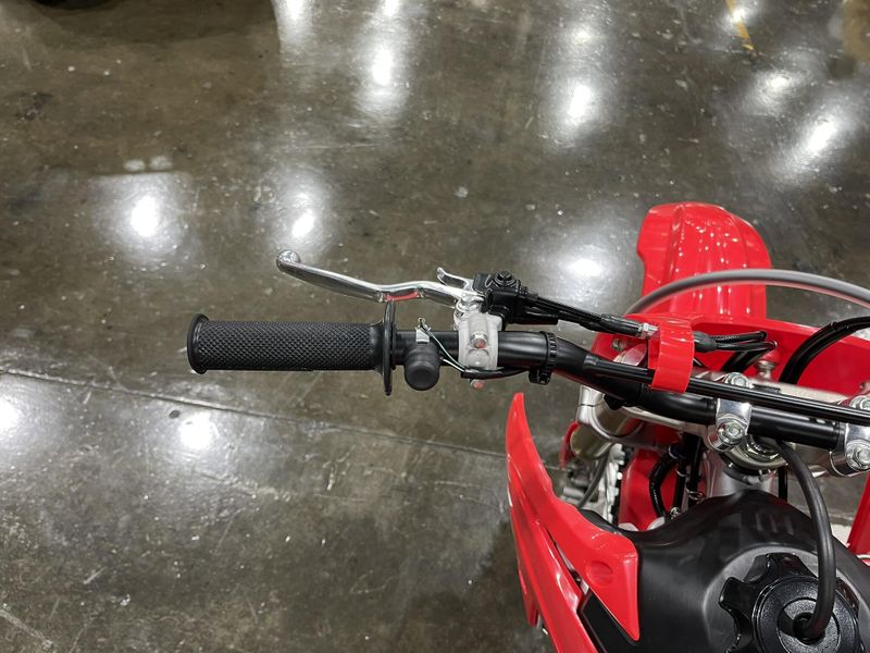 2025 Honda CRF150R Image 2