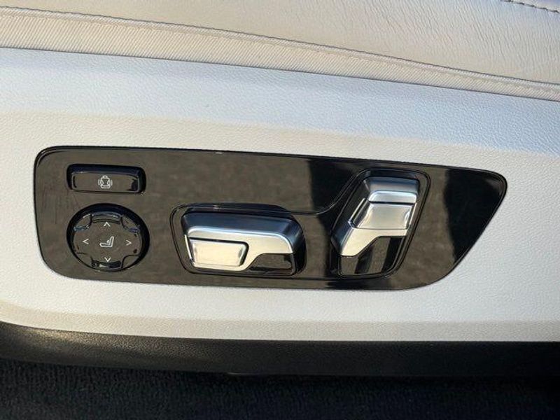 Used 2026 BMW X7 M60iImage 21