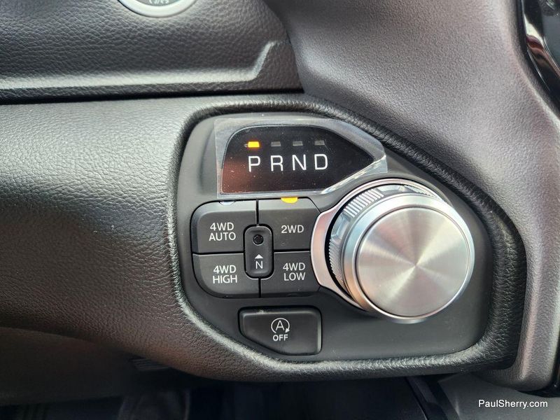 New 2026 RAM 1500 Laramie Crew Cab 4x4 5'7' Box