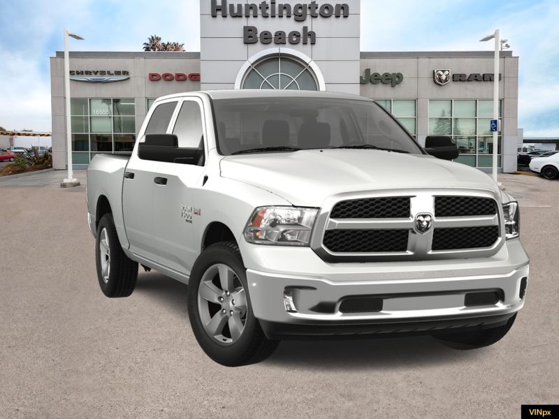 2024 RAM 1500 Classic Tradesman Crew Cab 4x2Image 16