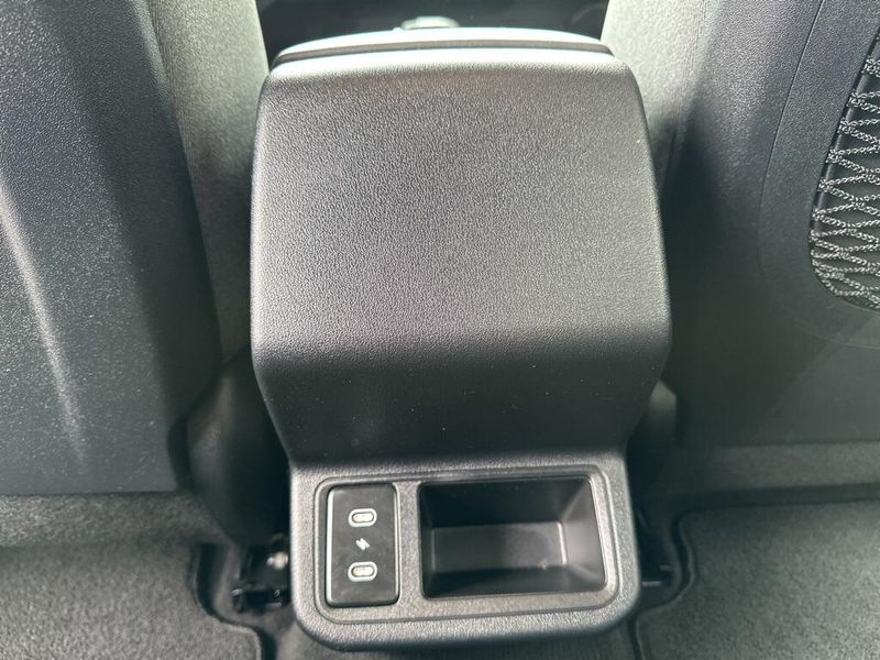 2025 Kia K4 EXImage 23
