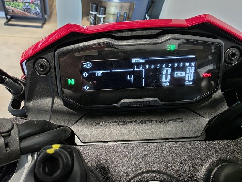 New 2025 Ducati Hypermotard 698 Mono RVE 