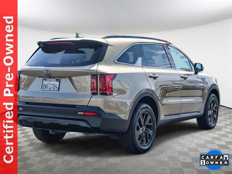 Used 2021 Kia Sorento SImage 8