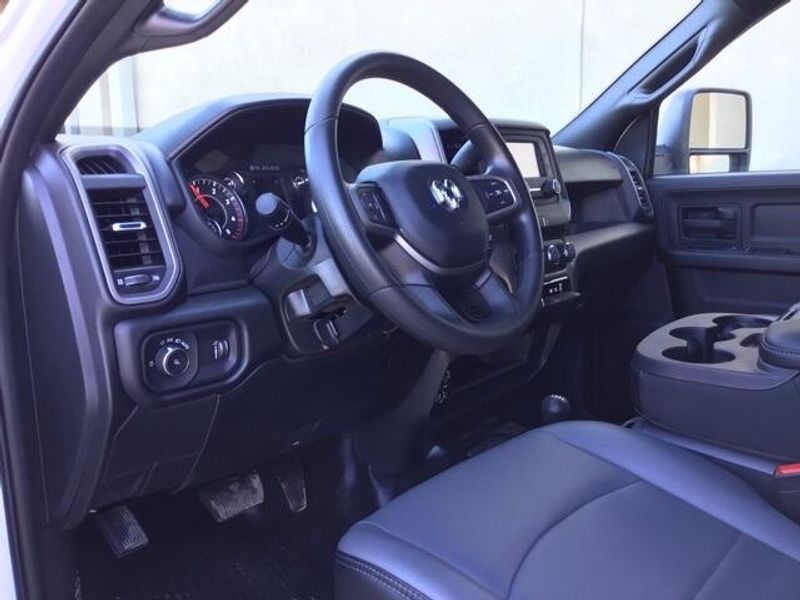 2024 RAM 3500 Tradesman Crew Cab 4x4 8