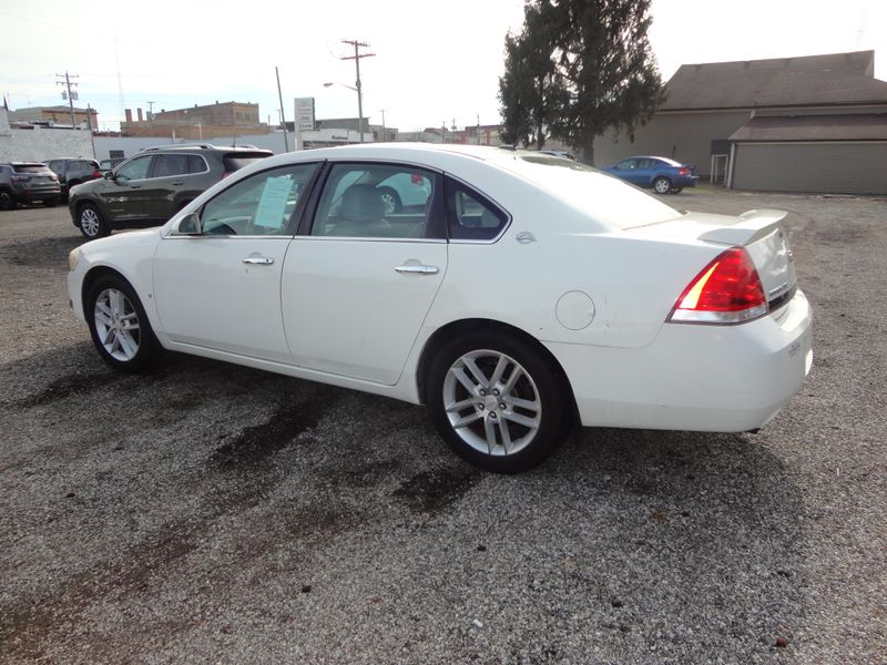 2008 Chevrolet Impala LTZImage 1